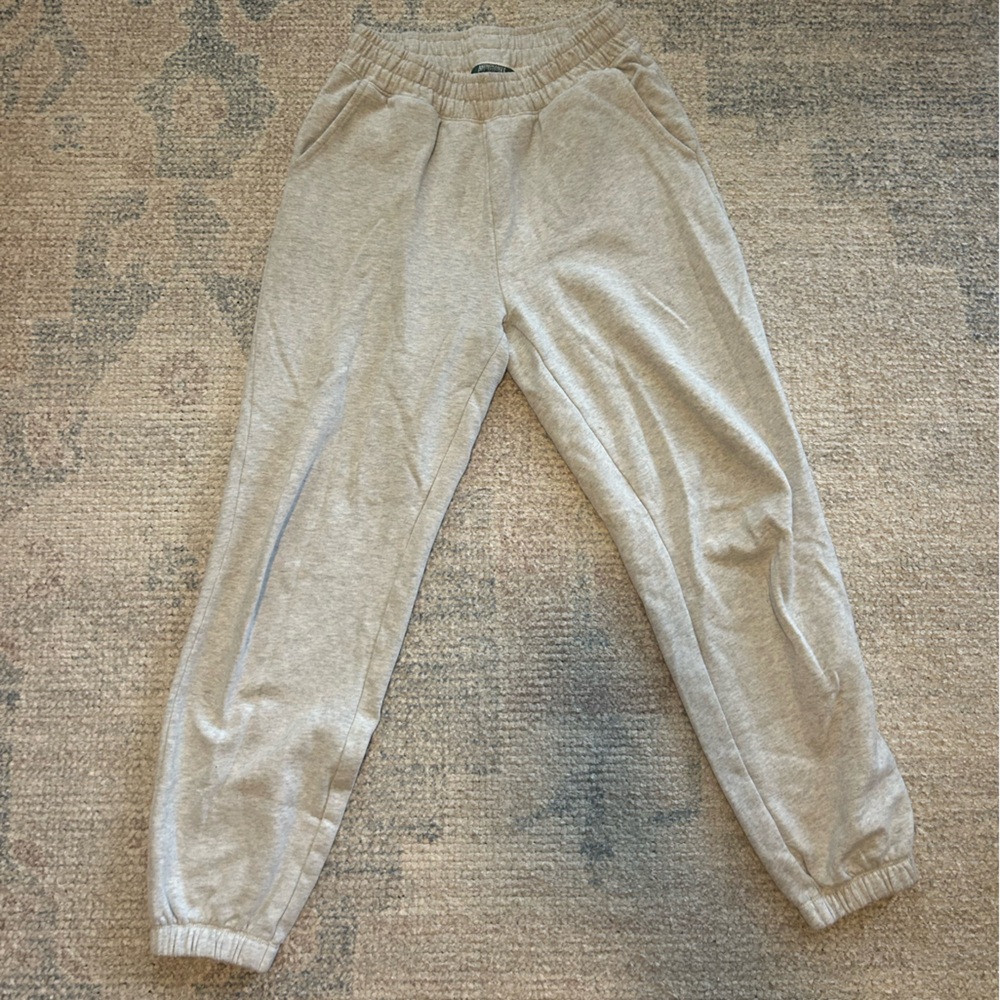 American Eagle Outfitters Light Gray Jogger Sweatpants
